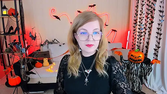 YourUniverser online show from October 23, 2025, 10:58 am