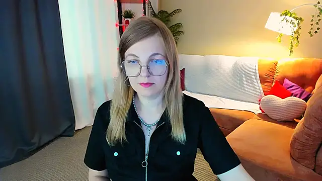 YourUniverser online show from May 19, 2026, 11:38 am