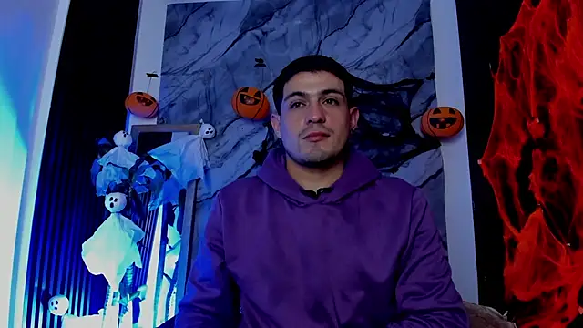 Snapshot of William_Steel_ chatting on October 15, 2025, 3:28 am William Steel online show from October 15, 2025, 3:28 am
