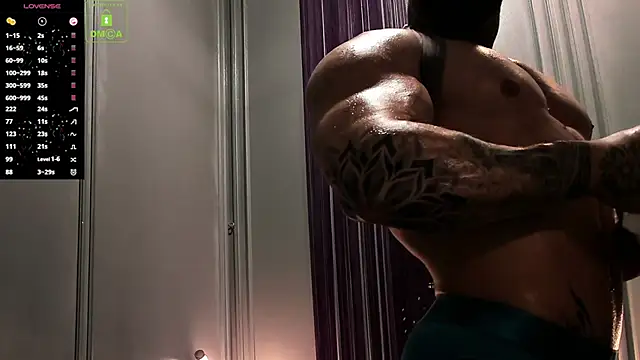 Snapshot of OliverSport chatting on January 7, 2026, 11:01 am OliverSport online show from January 7, 2026, 11:01 am