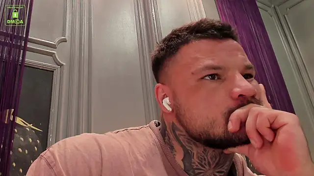 Snapshot of OliverSport chatting on February 8, 2026, 6:06 am OliverSport online show from February 8, 2026, 6:06 am