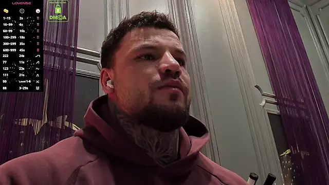 Snapshot of OliverSport chatting on February 23, 2026, 10:45 am OliverSport online show from February 23, 2026, 10:45 am