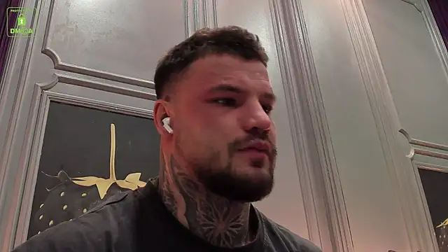 Snapshot of OliverSport chatting on March 1, 2026, 11:01 am OliverSport online show from March 1, 2026, 11:01 am