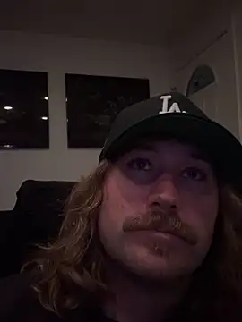 Snapshot of blazeyblake chatting on February 4, 2026, 1:55 am blazeyblake online show from February 4, 2026, 1:55 am