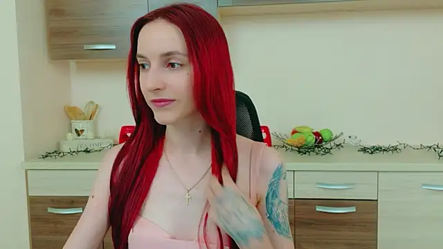 Julia Jae online show from May 9, 2026, 5:34 am