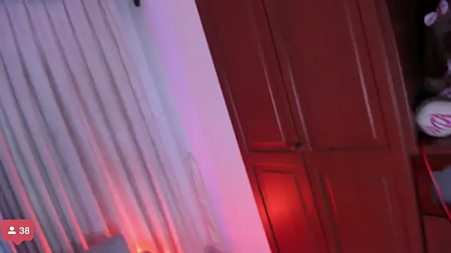 JulienSaint online show from November 6, 2025, 12:06 pm