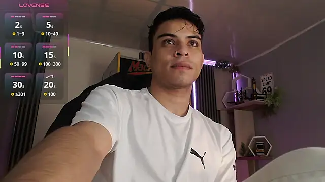 Bastian MCcormick online show from November 8, 2025, 12:49 pm