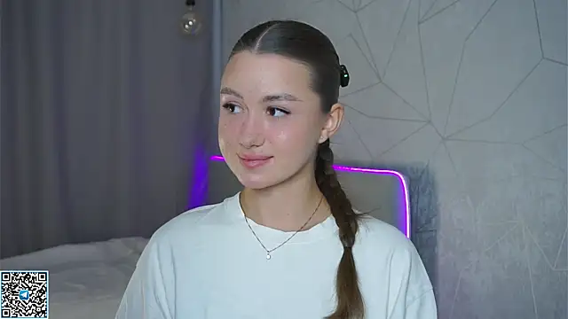 Snapshot of vvillywonka chatting on September 24, 2025, 1:42 am vvillywonka online show from September 24, 2025, 1:42 am