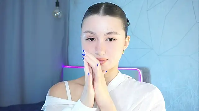 Snapshot of vvillywonka chatting on October 13, 2025, 1:38 am vvillywonka online show from October 13, 2025, 1:38 am