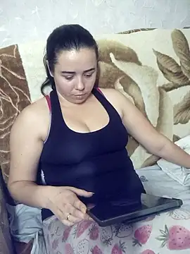 CutieMarine online show from October 9, 2025, 8:45 am