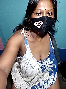 Hotty-rosni online show from October 30, 2025, 1:18 am