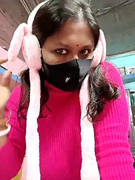 Hotty-rosni online show from December 19, 2025, 1:12 am