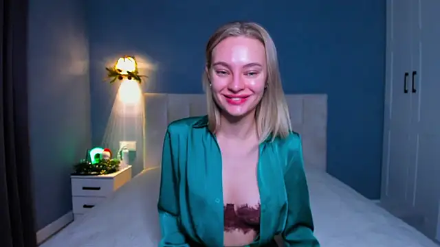OliviaReece online show from January 15, 2026, 5:56 am