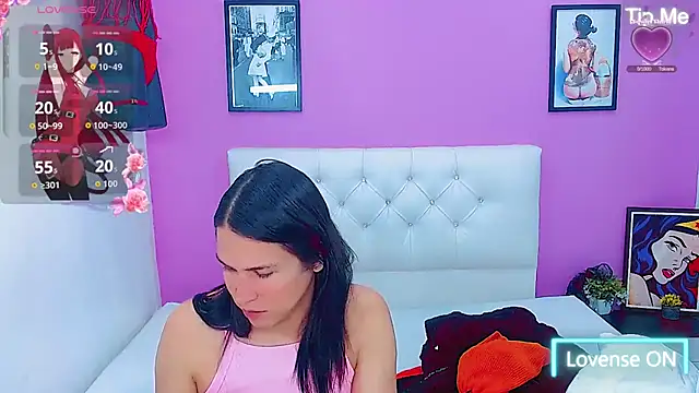 Azley sweet online show from September 30, 2025, 7:41 pm