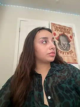 CharmingMaddie online show from October 24, 2025, 2:57 pm