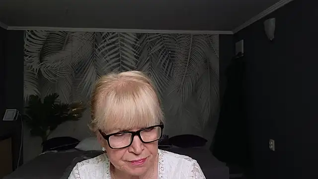 Sabina Ros online show from October 27, 2025, 7:23 am