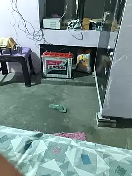 Love-pari077 online show from November 12, 2025, 4:18 pm