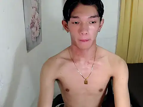 Snapshot of fuckerfriendsxx chatting on November 24, 2025, 4:12 am fuckerfriendsxx online show from November 24, 2025, 4:12 am