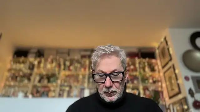 Snapshot of Eatnycum chatting on March 10, 2026, 7:46 am Eatnycum online show from March 10, 2026, 7:46 am