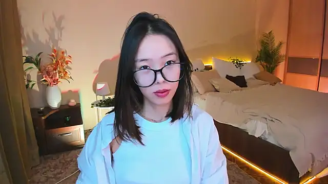 SoulHarmoonyy online show from October 18, 2025, 11:33 am