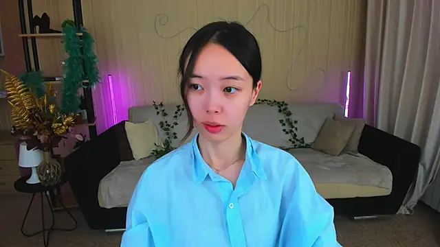 SoulHarmoonyy online show from November 22, 2025, 4:11 am