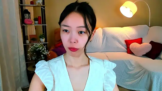 Snapshot of SoulHarmoonyy chatting on February 16, 2026, 3:13 am SoulHarmoonyy online show from February 16, 2026, 3:13 am