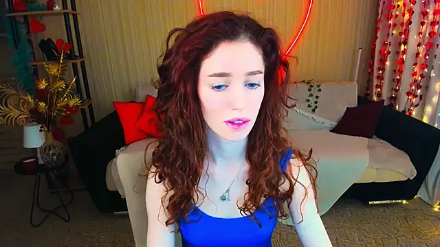 ChristinaConteeree online show from March 20, 2026, 7:19 pm