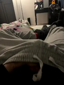 Frankieyyy1 online show from December 15, 2025, 8:57 pm