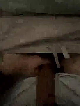 Snapshot of Frankieyyy1 chatting on January 18, 2026, 11:08 pm Frankieyyy1 online show from January 18, 2026, 11:08 pm