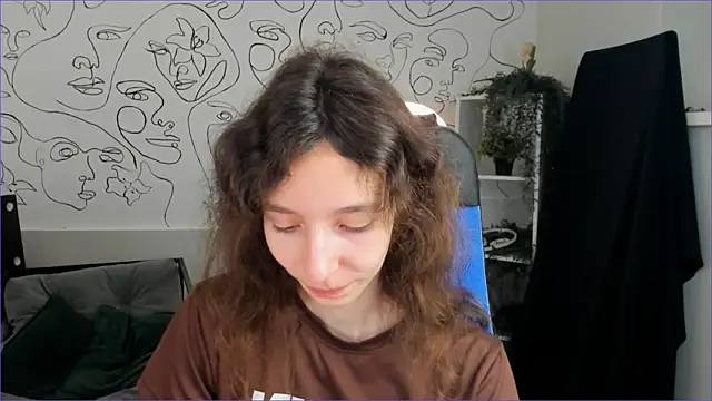 EmmanuellBrown online show from October 15, 2025, 10:15 am