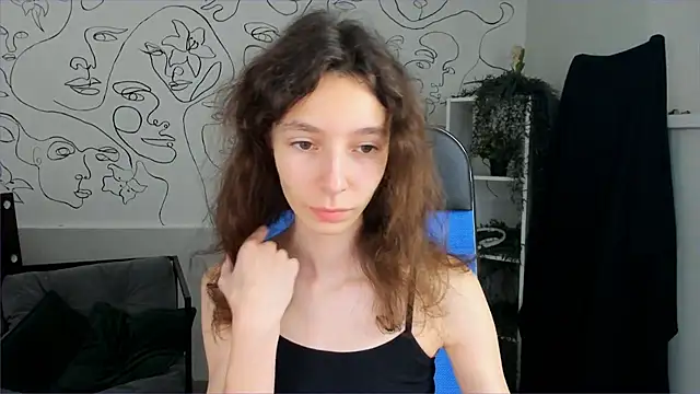 EmmanuellBrown online show from October 18, 2025, 4:15 am