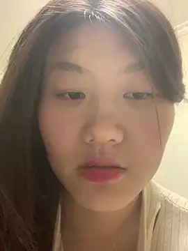 Snapshot of mmm6660 chatting on February 28, 2026, 2:29 pm mmm6660 online show from February 28, 2026, 2:29 pm