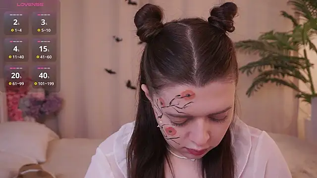 Snapshot of BlissHey chatting on October 28, 2025, 3:47 pm BlissHey online show from October 28, 2025, 3:47 pm