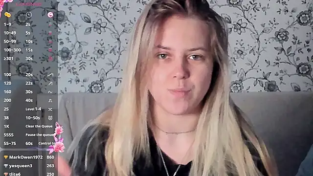 AngelAnty online show from January 16, 2026, 2:10 pm