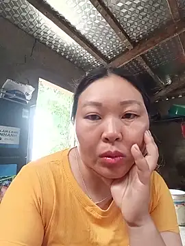 mptan73 online show from May 16, 2026, 1:02 am
