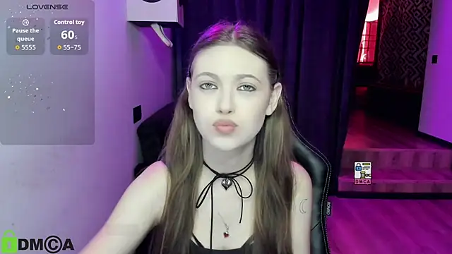 Snapshot of AmourLily chatting on September 10, 2025, 6:35 am AmourLily online show from September 10, 2025, 6:35 am