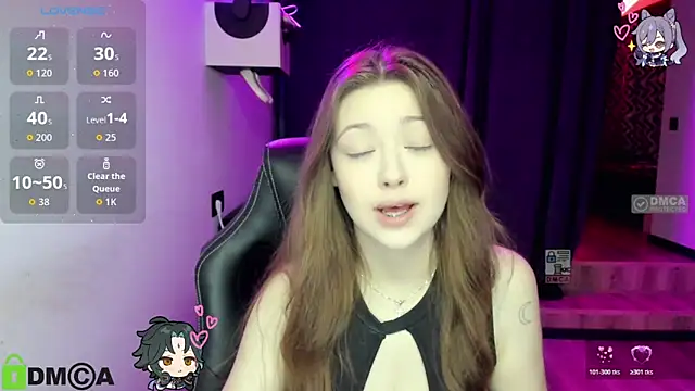 Snapshot of AmourLily chatting on November 9, 2025, 7:28 am AmourLily online show from November 9, 2025, 7:28 am