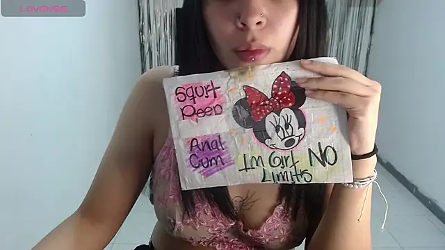 Snapshot of Darkittydoll_15 chatting on September 19, 2025, 2:07 pm Darkittydoll 15 online show from September 19, 2025, 2:07 pm