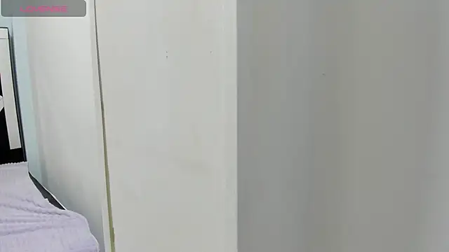 iisabella noa online show from October 28, 2025, 12:41 pm