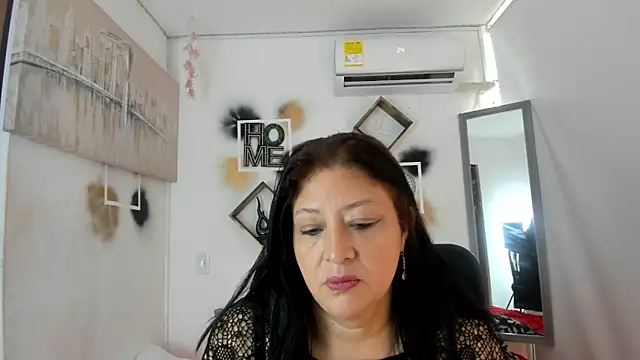 tatiana sofiaa online show from September 27, 2025, 1:27 pm