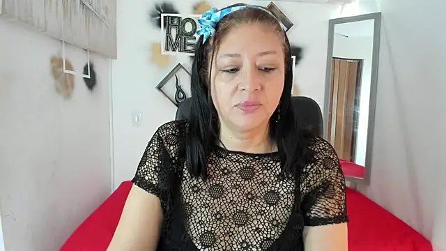 tatiana sofiaa online show from October 4, 2025, 1:09 pm