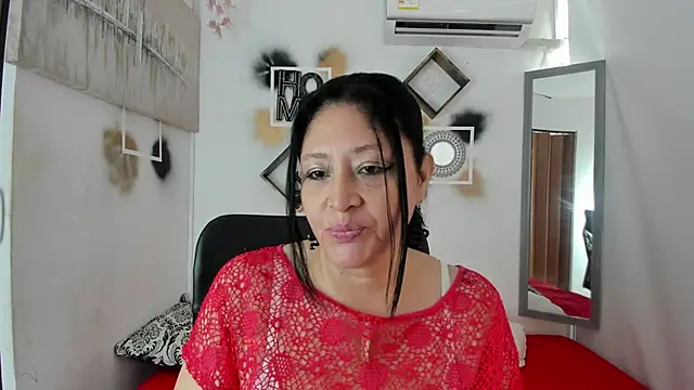 tatiana sofiaa online show from October 8, 2025, 1:31 pm