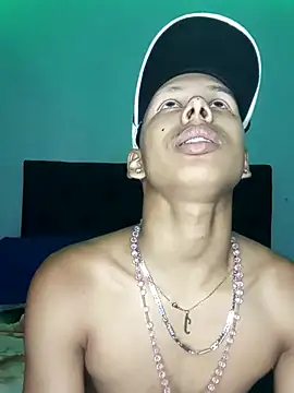 CUB4N1TX xx online show from October 5, 2025, 2:10 am
