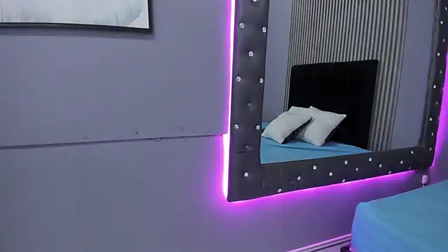 Sex samantha online show from November 29, 2025, 12:41 pm