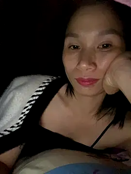 MinHiNi online show from November 10, 2025, 3:11 pm