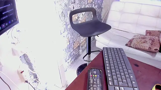  DantFox  online show from November 21, 2025, 12:10 am