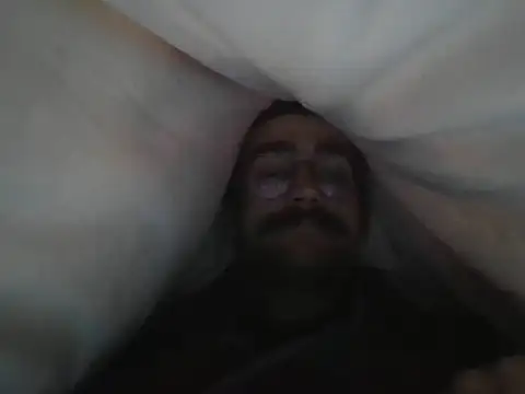 Snapshot of BalloonSlave1513 chatting on February 11, 2026, 1:49 pm BalloonSlave1513 online show from February 11, 2026, 1:49 pm