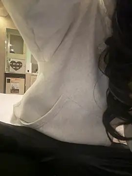 Snapshot of iikangi chatting on February 4, 2026, 3:45 am iikangi online show from February 4, 2026, 3:45 am