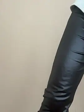 Snapshot of iikangi chatting on February 25, 2026, 3:27 am iikangi online show from February 25, 2026, 3:27 am