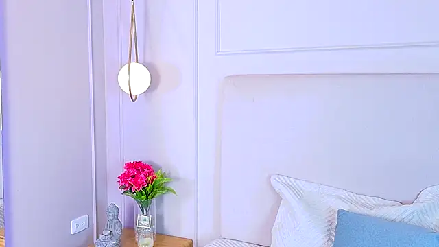 Snapshot of ZoehAngel chatting on September 27, 2025, 11:26 am ZoehAngel online show from September 27, 2025, 11:26 am